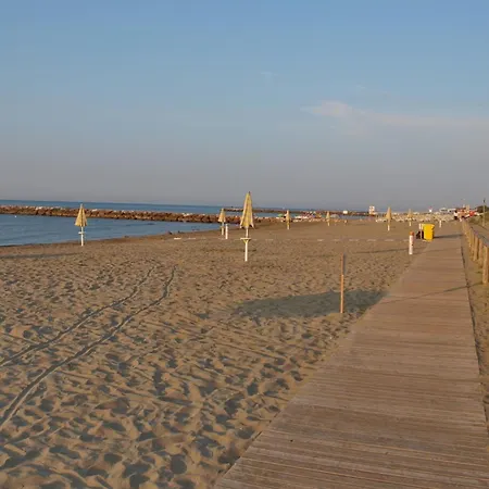 Downtown By The * Eraclea Mare