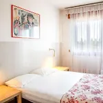 Downtown By The Apartman